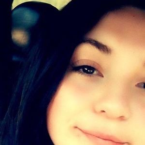 Meet your Posher, Leeanne